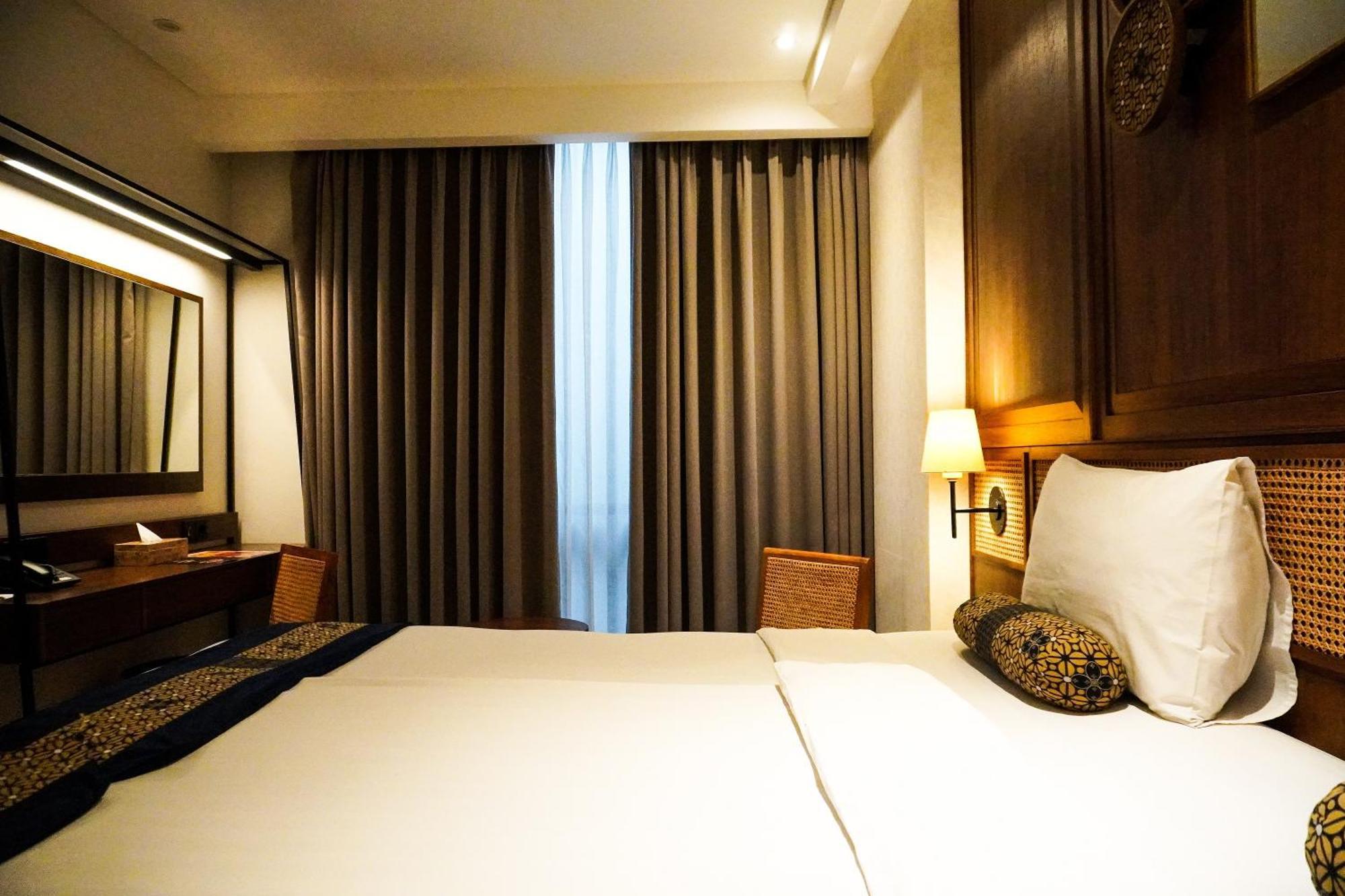 De Java Hotel Bandung Exterior photo