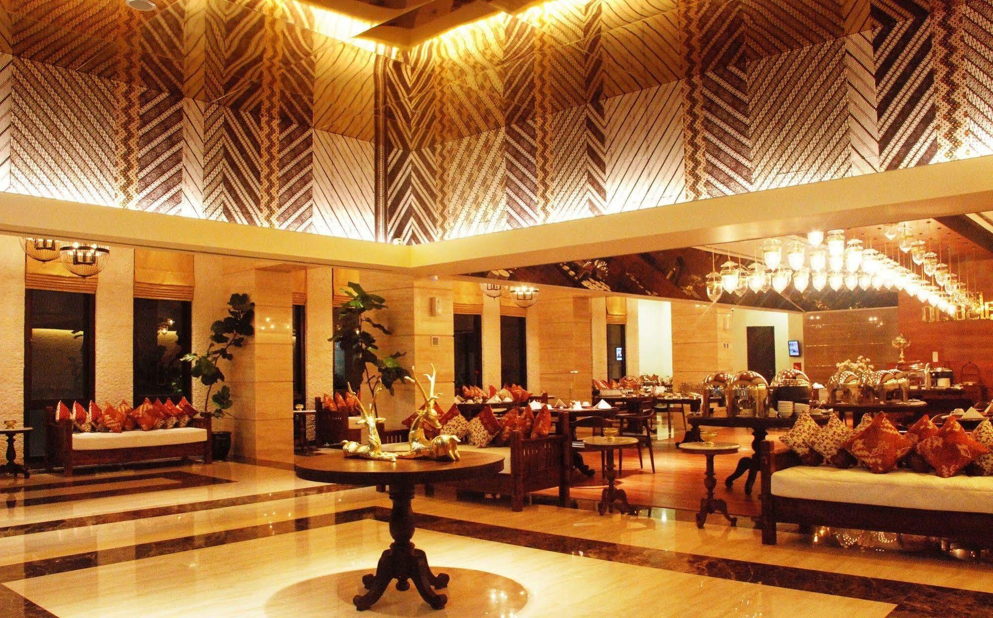 De Java Hotel Bandung Exterior photo